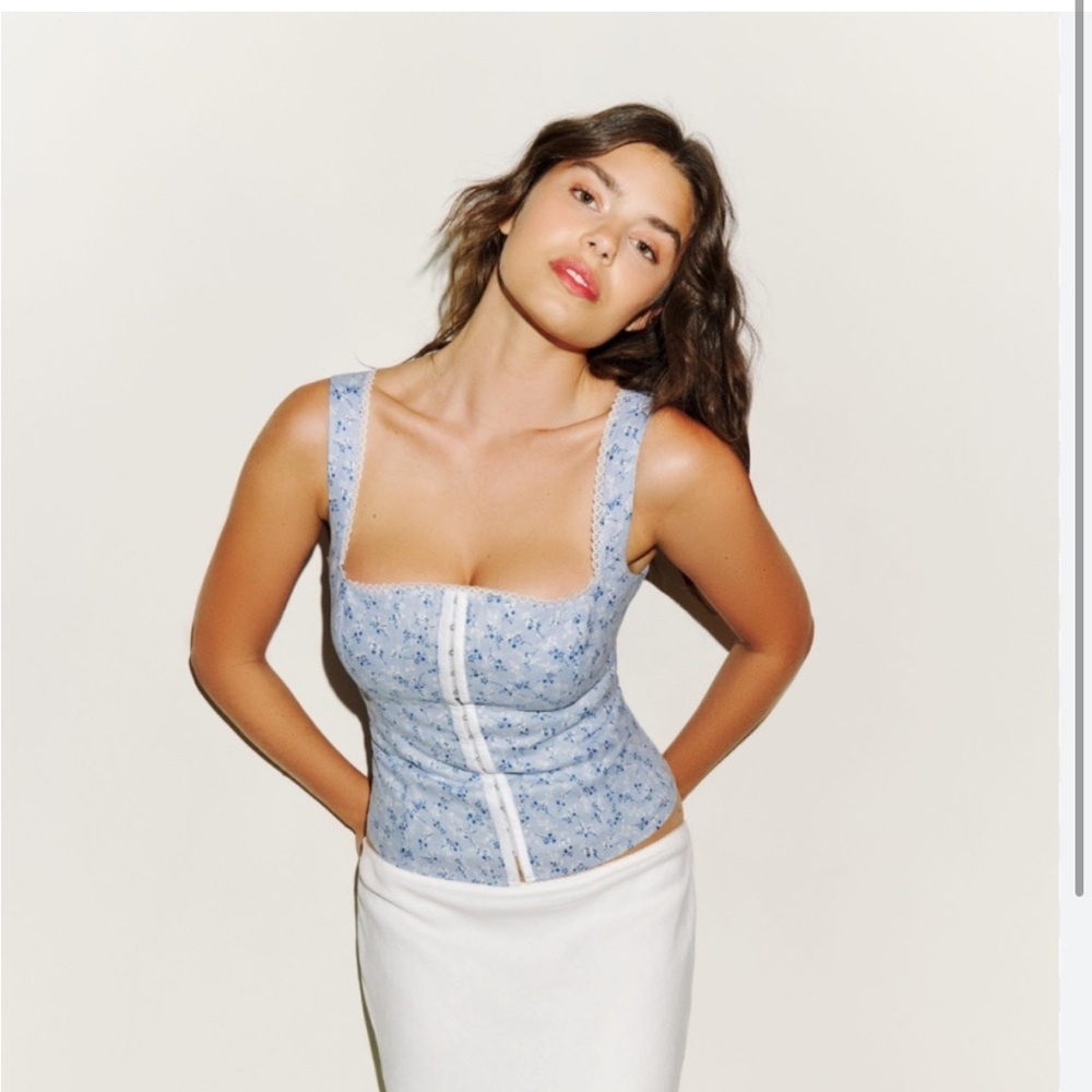 Tagliatelle Light Blue Top